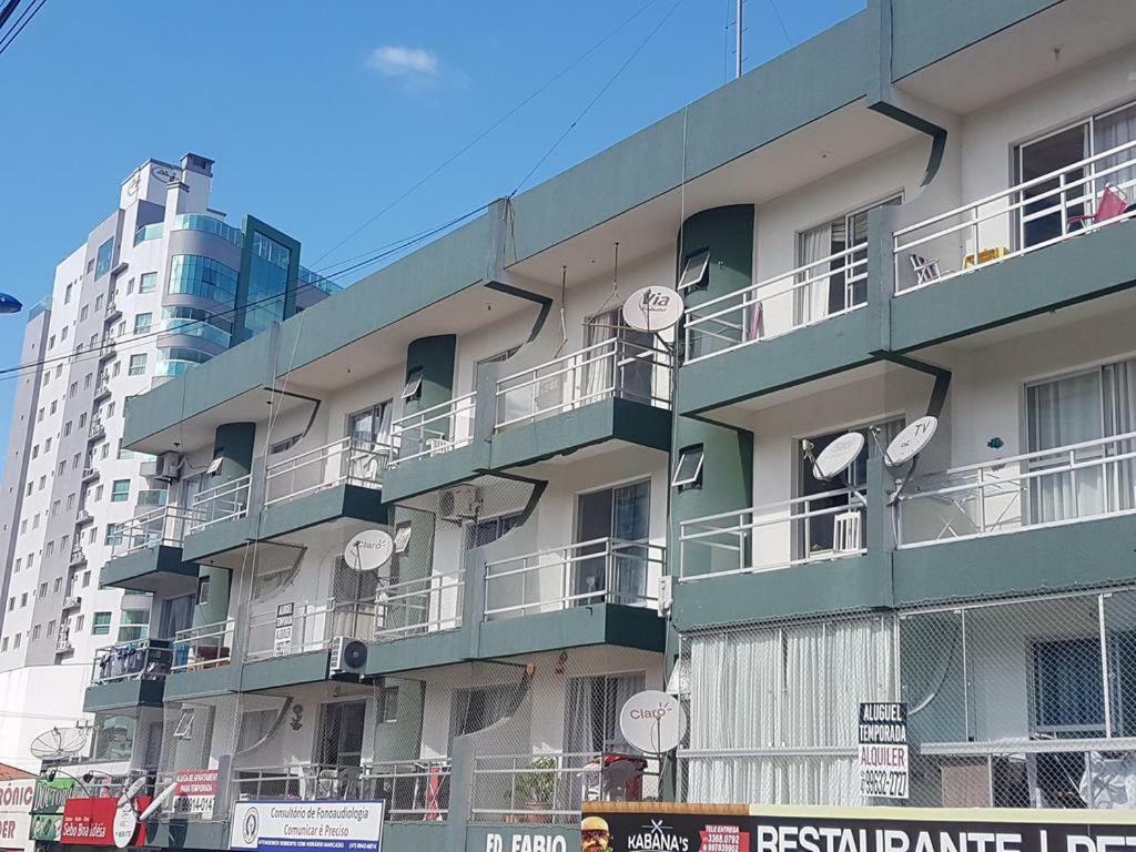 Edificio Fabio Apto 06 Segundo Andar Proximo Ao Mar 2 Quartos Daire Itapema Dış mekan fotoğraf